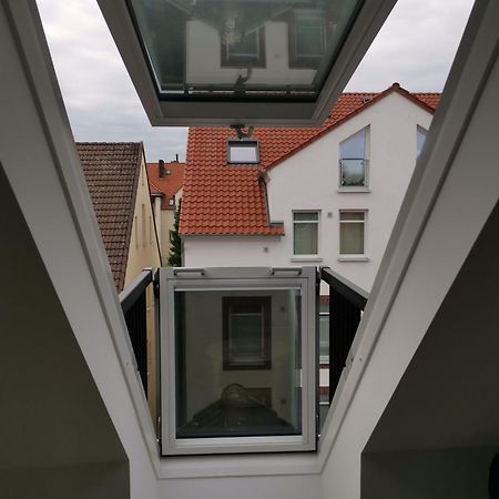 Dachzimmer Mit Kochecke Und Duschbad, Nahe Messe Hannover Eksteriør bilde